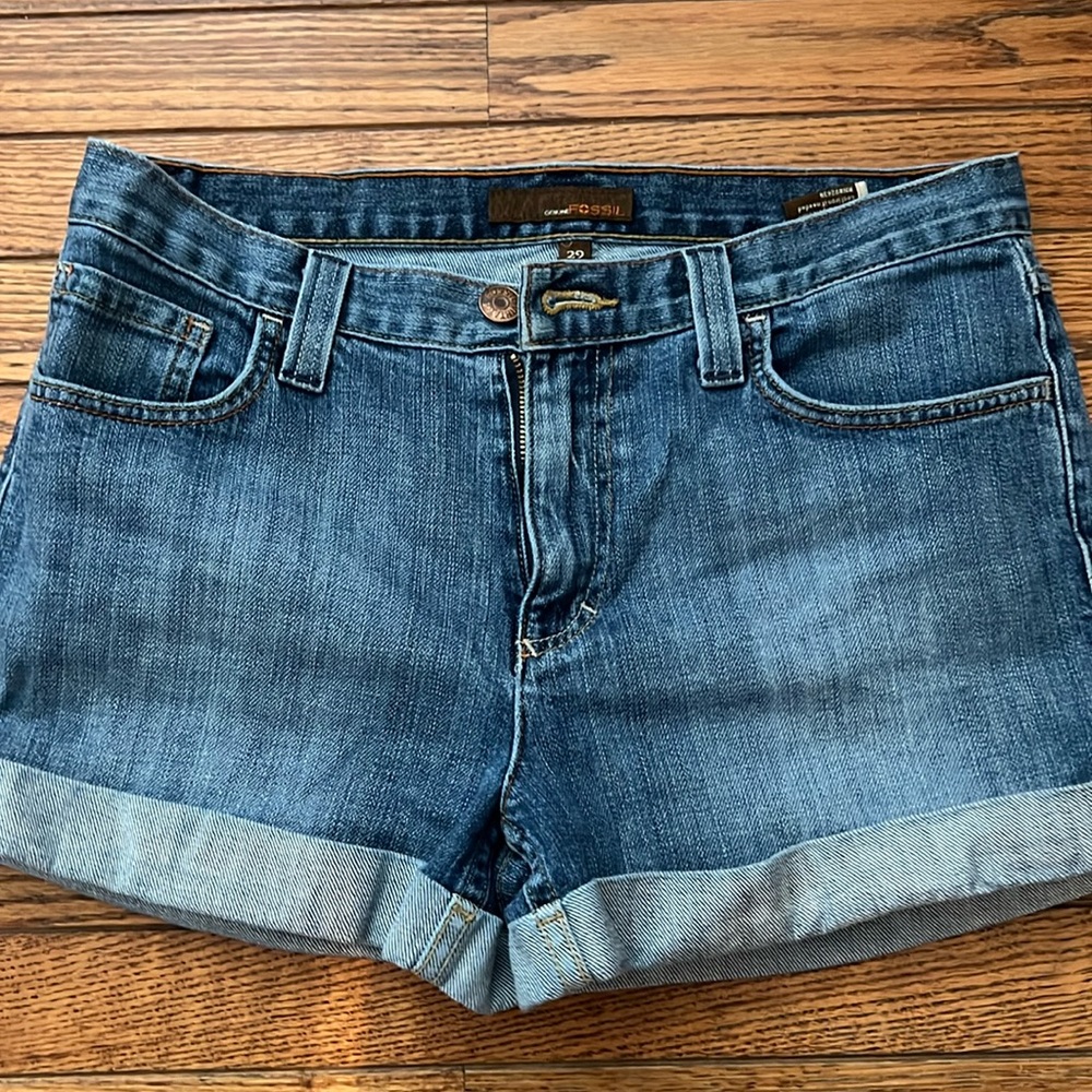 Great condition fossil jeans, shorts
